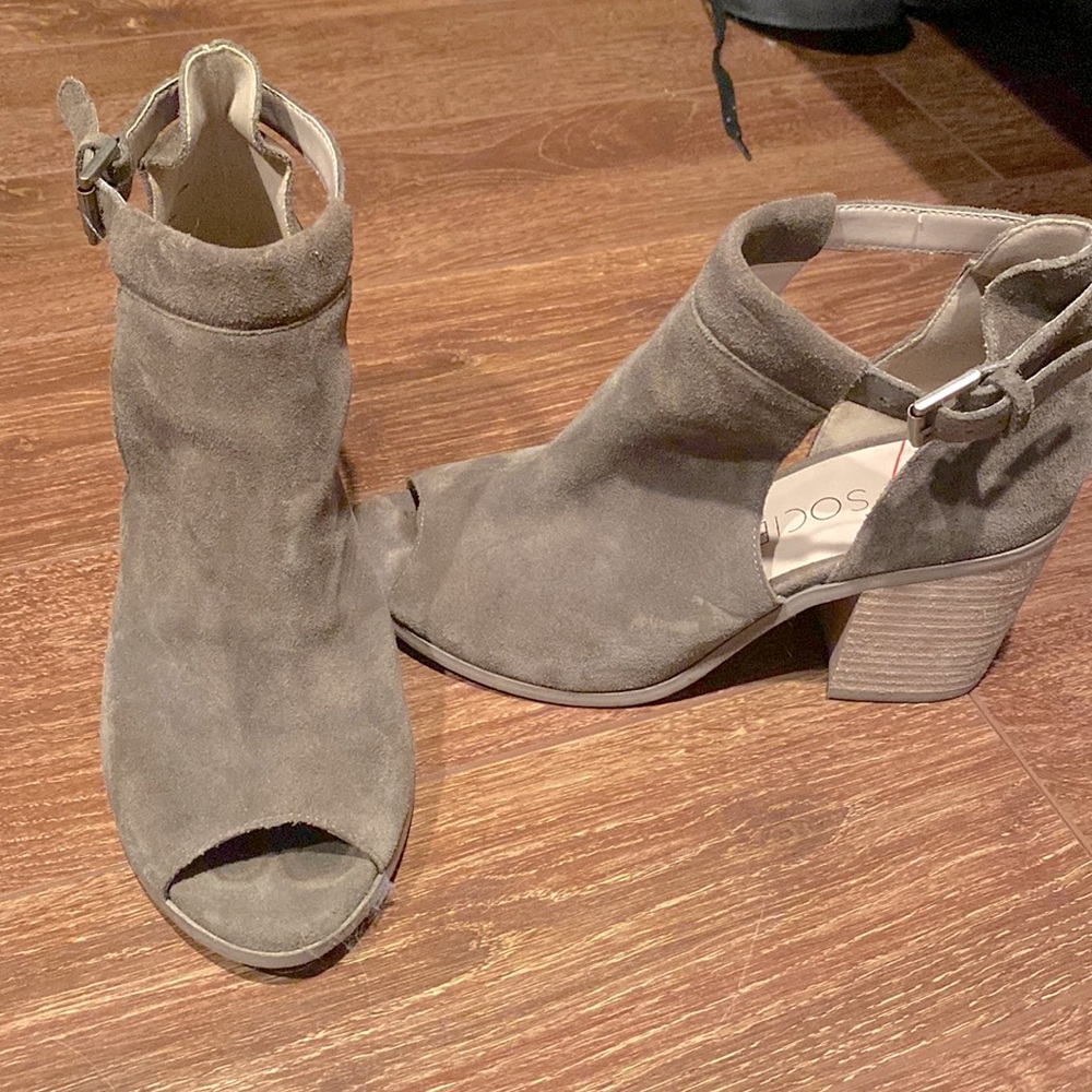 Supper cute heels